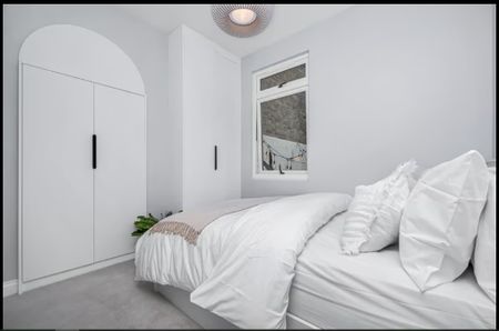 Room in a Shared House, Ferndale Road, SW4 - Photo 2