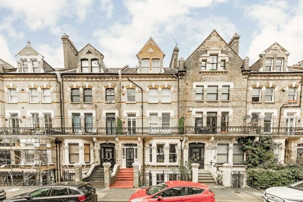 Glazbury Road, West Kensington, W14 - Photo 1