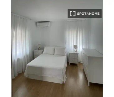 Madrid - Photo 3
