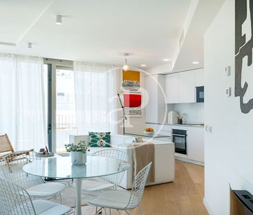 2 bedroom luxury penthouse for rent in Madrid, Spain - Photo 5