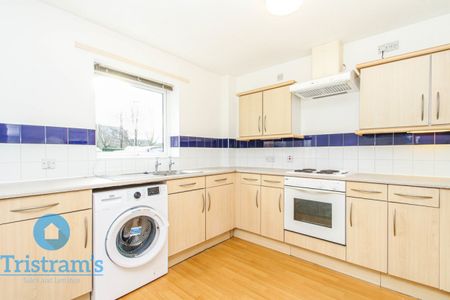 2 bed Apartment for Rent - Photo 4