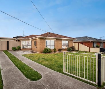 Space, Storage and Suburban Serenity - Photo 4