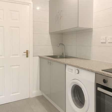 Studio Flat, London, E17 - Photo 3