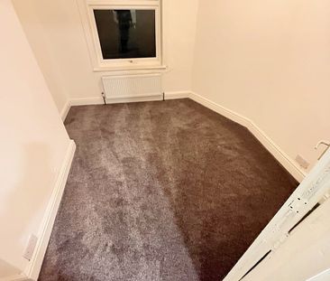 3 Bed End Terrace, Westwood Road, NG2 - Photo 1