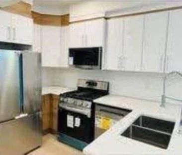 1 bed 1 bath Modern basement Apartment - Photo 1