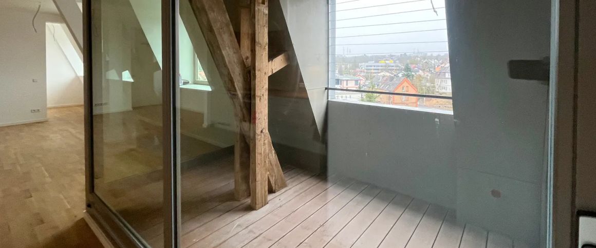 Stilvolle 2 Zimmerwohnung mit Dachterrasse im historischen Kloster von Limburg! - Photo 1