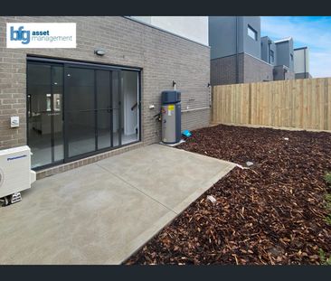 27 Lady Circuit, Thornhill Park, Vic 3335 - Photo 6