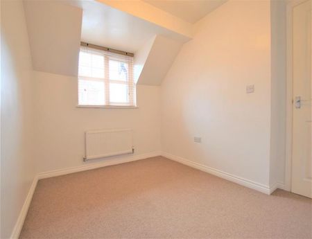 3 Bedroom Mews To Let - Photo 5