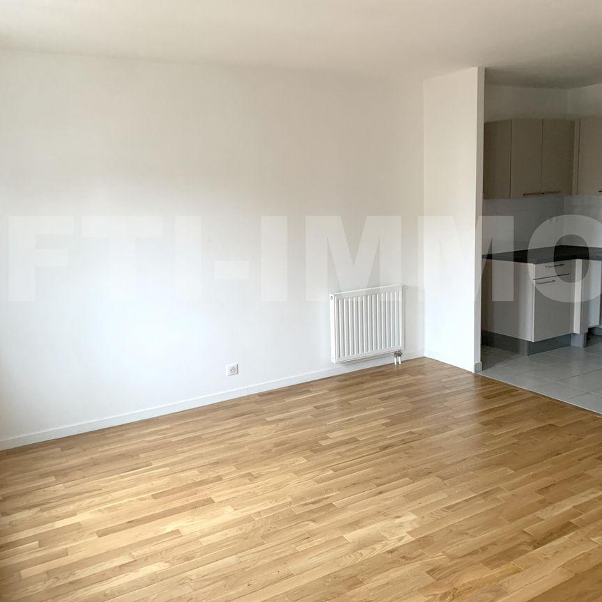 Location Appartement 2 Pièce(s) ASNIERES-SUR-SEINE (92600) - Photo 1