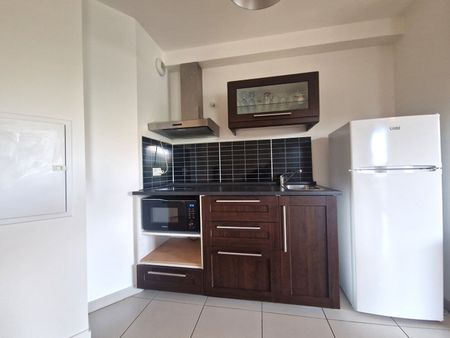 Location Appartement 2 pièces 45m² NANTERRE 92000 - Photo 5