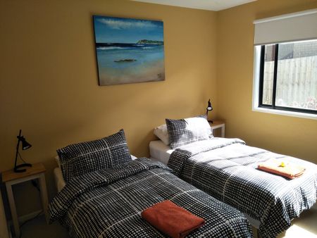 COASTAL AND LOW MAINTENANCE HOME - Photo 2