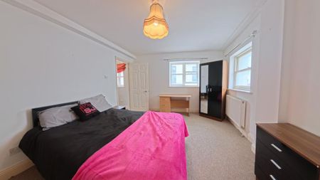 4 bedroom house to rent - Photo 5