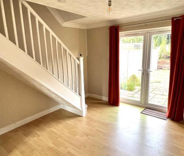 2 bedroom terraced house to rent - Photo 2