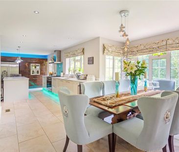 5 bedroom detached house to rent - Photo 3