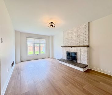 For Lease - 70 Amaretto Court, Vaughan, Ontario - Photo 2