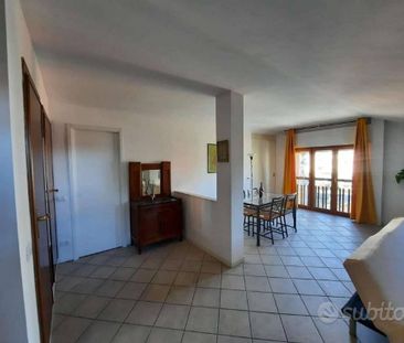 Appartamento di 60 m² con 3 locali e posto auto a - Photo 6