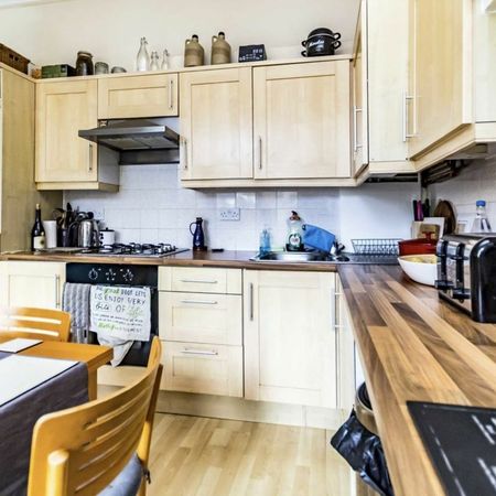North Common Road, W5, London - Photo 4