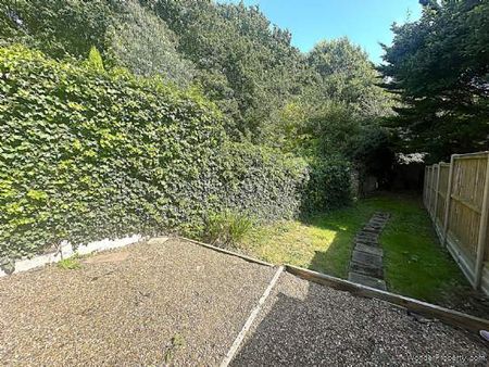 3 bedroom property to rent in Canterbury - Photo 5