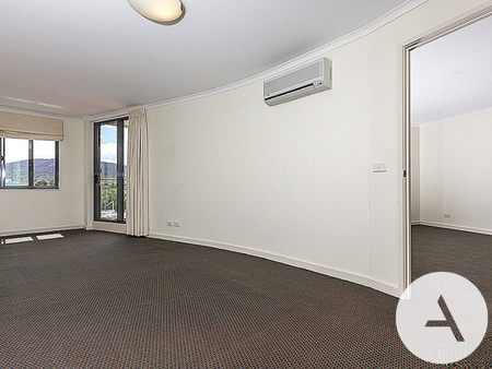 612/86-88 Northbourne Avenue, Braddon ACT 2612 - Apartment For Rent | Domain - Photo 2