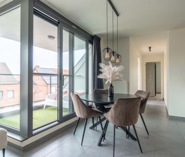 Gezellig 2-slaapkamer app met terras, berging en autostaanplaats. - Photo 5