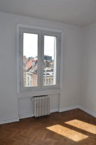 Appartement te huur - Foto 2