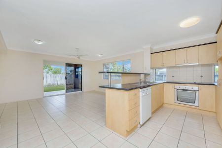 35 Fitzgerald Crescent, - Photo 3