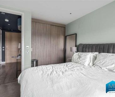 High Street, Hornsey, London, N8 - Photo 5