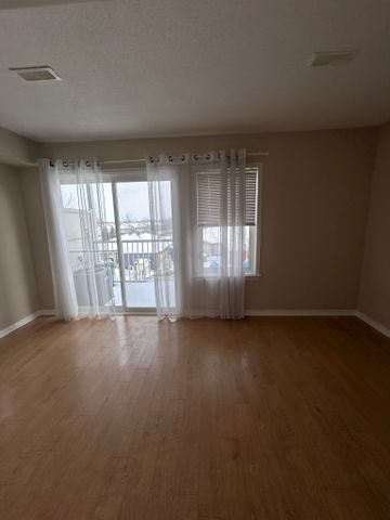 For Lease - 117 Keltie Private Unit# 5, Barrhaven, Ontario - Photo 3