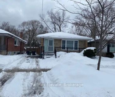 50 Stansbury Crescent - Photo 1