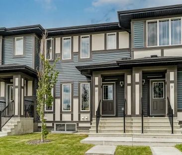Beautiful 3 Bedroom home in Heartland with NO CONDO FEES — 3 Bedroo... - Photo 1