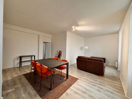 Location appartement 3 pièces, 71.10m², La Ferrière - Photo 2
