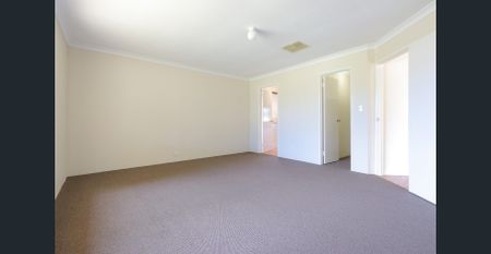Spacious Family Home in Quiet Location - Photo 4