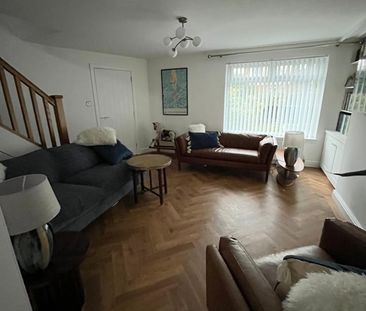 3 Bed Detached House, Hazel Dene, G64 - Photo 1