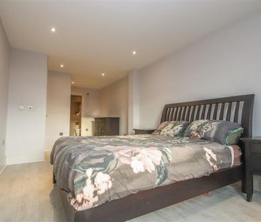 Rectory Grove, Leigh-On-Sea - Photo 4