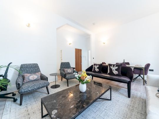 Flat 2, 56 Marylands Rd, London - Photo 1