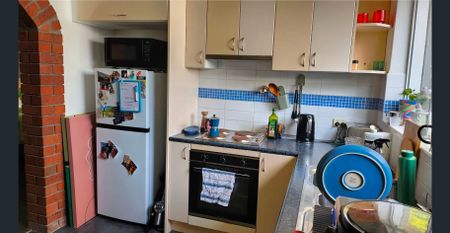 “Delightful one bedroom Home” - Photo 4