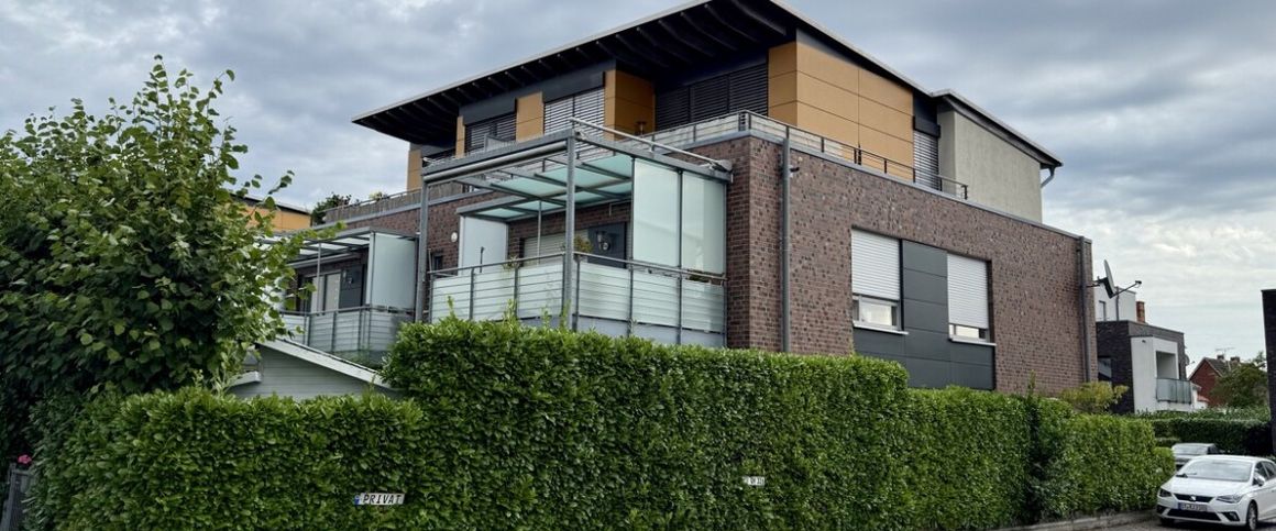 Modernes Wohnen in zentraler Lage mit eigener Gartenoase - Photo 1