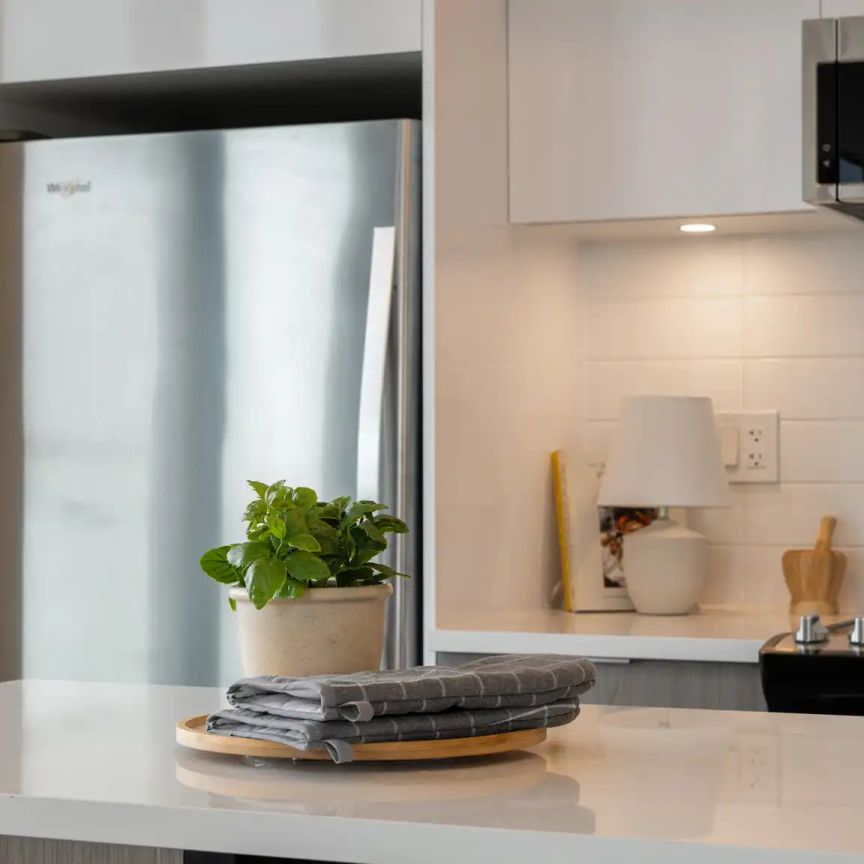 West Square Cityview — 2 Bedroom - Photo 1