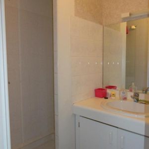 Location Appartement 1 pièce 23m² POITIERS 86000 - Photo 2