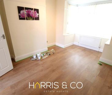 3 bedroom semi-detached house to rent - Photo 6