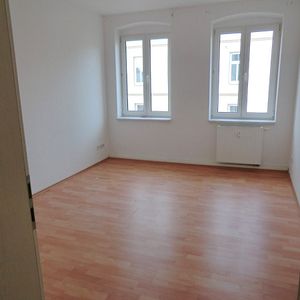 Wohnung mit Balkon im 3.Obergeschoss mit Balkon - Foto 2