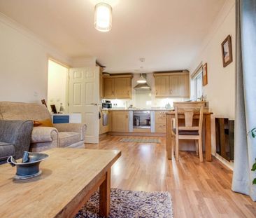 Sir Bernard Lovell Road, Malmesbury, Malmesbury, SN16 - Photo 5
