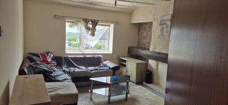 1 bedroom flat to rent - Photo 2