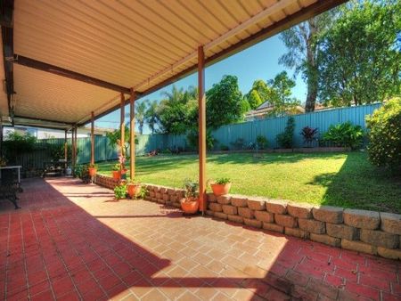 Four Bedroom Family Home - Photo 5