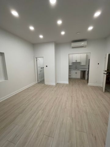 For Lease - 754 Queen Street Unit# 1, Toronto, Ontario - Photo 4