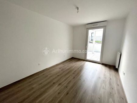 Location Appartement 2 pièces 50m² CHAMALIERES 63400 - Photo 5