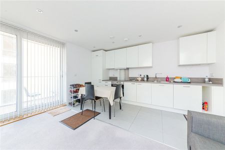1 bedroom apartment to rent - Photo 4