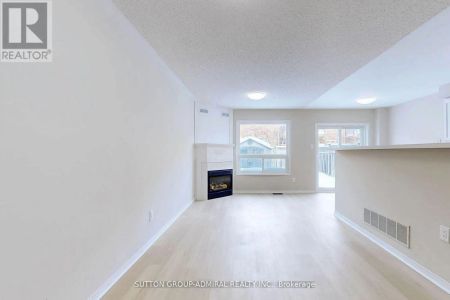 32 KELSO CRESCENT - Photo 3