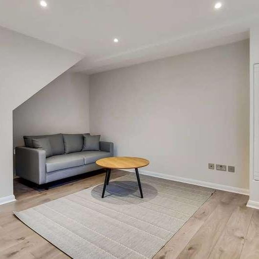 Canonbury Heights East, East Canonbury, N1 - Photo 1