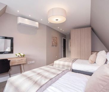 3 bedroom flat to rent - Photo 4